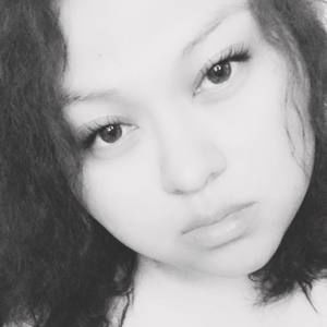 Meet your Posher, Reyna